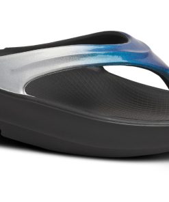 Women's OOlala Luxe Sandal - Shimmer Blue
